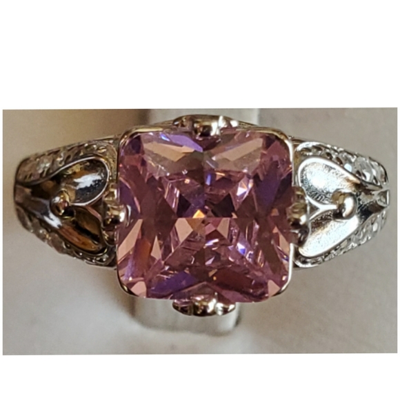 Jewelry - Genuine 3ct Pink & White Sapphire Ring Size 6